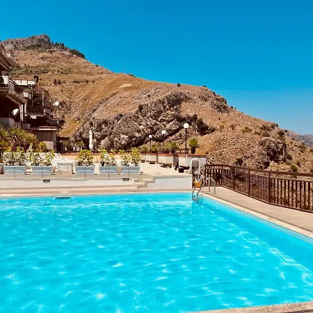Little Paradise Apartment